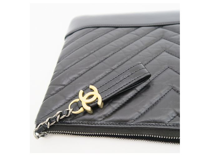 Chanel Clutch Gabrielle CC Logo New Medium Nera - vista 7