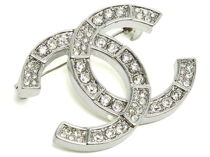 Chanel 2021 Spilla CC Metallo Argentato Strass - vista 2