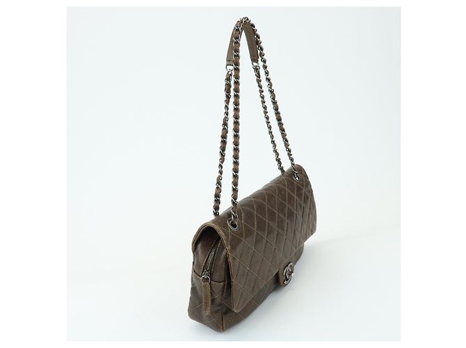 Chanel Easy Flap Quilted Caviar Jumbo - vista 4