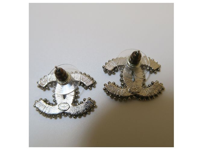 Chanel Orecchini CC Logo Argentati Neri - vista 6