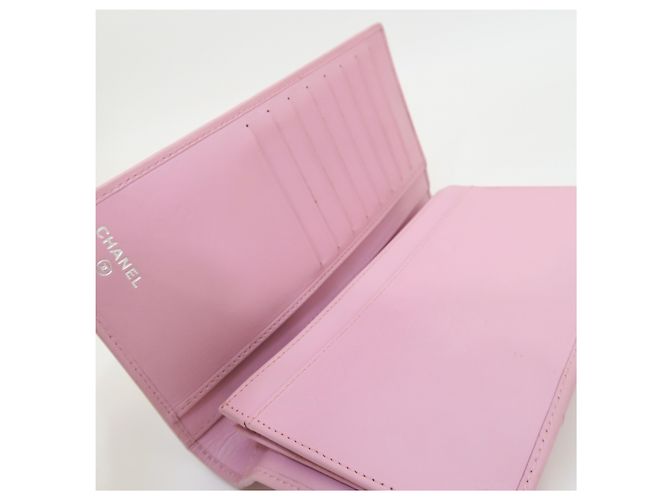 Portefeuille long en cuir rose Chanel - vue 7