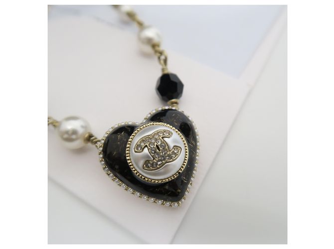 Chanel Herz Schwarze Perlenkette - Ansicht 3