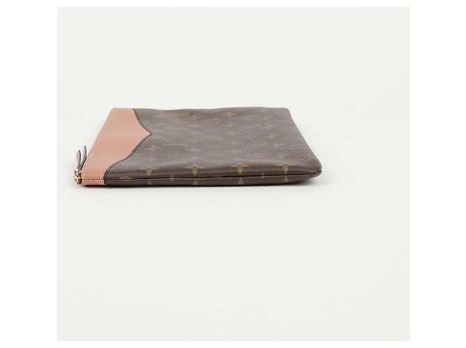 Louis Vuitton Daily Pouch Braun Beschichtetes Canvas - Ansicht 4