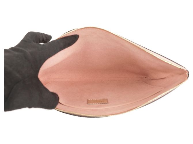 Louis Vuitton Daily Pouch Braun Beschichtetes Canvas - Ansicht 6