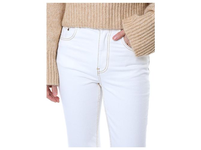 Tory Burch Vaqueros blancos cropped flare con costuras amarillas - vista 4
