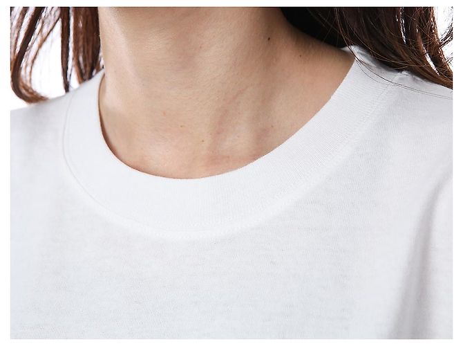 Off White Oversized T-Shirt für Damen mit Mona Lisa Print - Ansicht 22