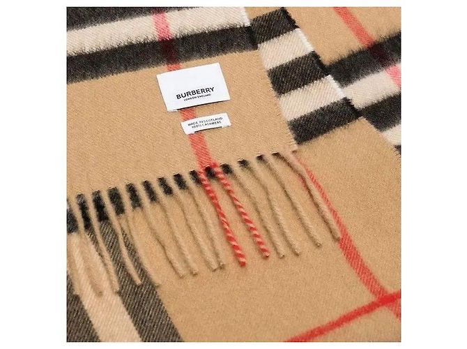 Burberry Klassischer Karomuster-Kaschmirschal - Ansicht 4