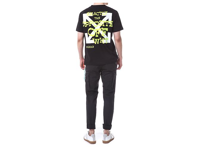 Off White T-Shirt mit Neon-Velours-Schriftzug - Ansicht 16