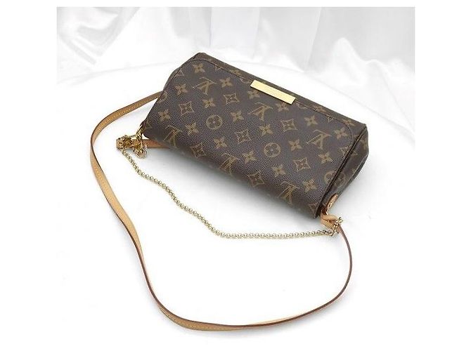 Louis Vuitton Monogram Canvas Favorite MM - vista 5