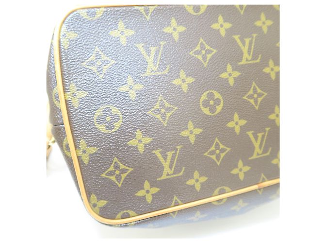 Louis Vuitton Palermo PM Schultertasche aus Monogram Canvas - Ansicht 4