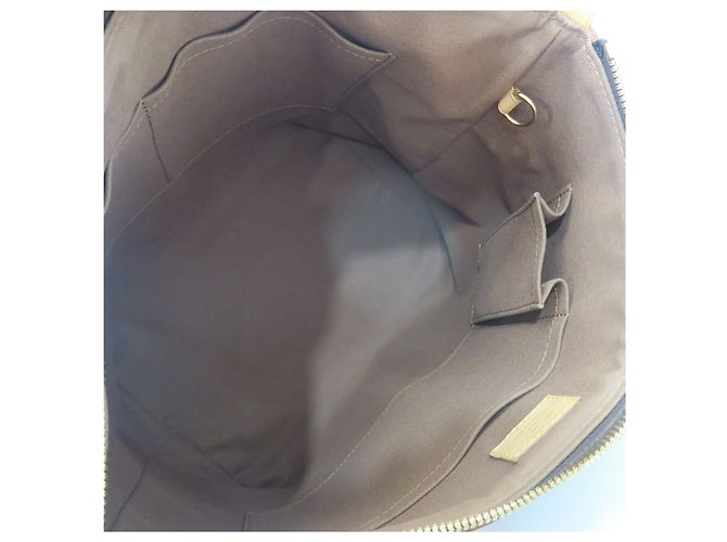 Louis Vuitton Palermo PM Schultertasche aus Monogram Canvas - Ansicht 7
