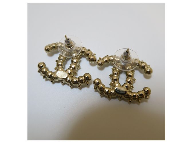 Chanel Orecchini in oro con cristalli e logo CC in perle - vista 4