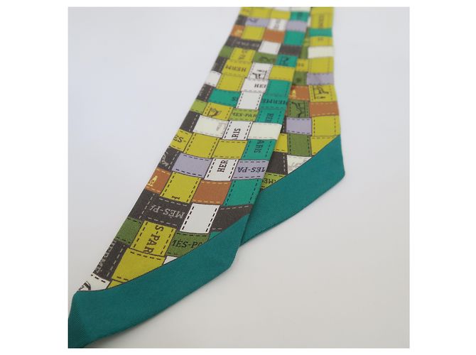 Hermès Twilly in seta verde multi logo - vista 2