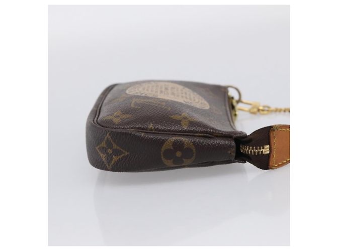 Louis Vuitton Pochette Accessoires Limited Edition Monogram Canvas Mini - vista 4