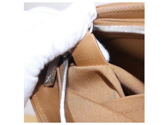Louis Vuitton Mat Allston Monogram Vernis - vista 7