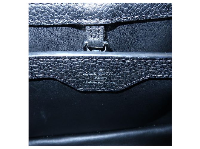 Louis Vuitton Capucines Fleur De Lys Taurillon Leather BB - vista 4