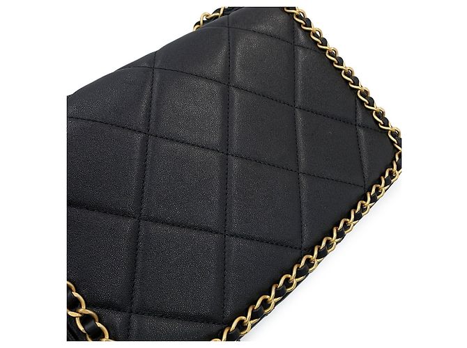 Borsa a tracolla con catena Chanel in pelle d'agnello nera - vista 6