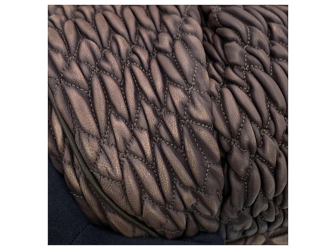 Borsa hobo in pelle Matelassé Miu Miu - vista 8