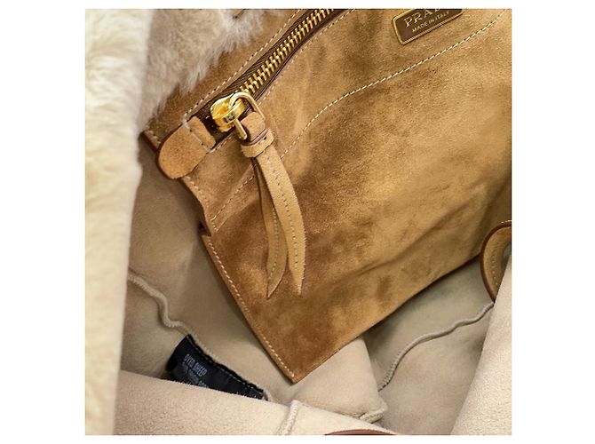 Borsa Tote Prada in camoscio beige - vista 8