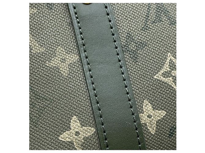 Louis Vuitton Monogram Surplus Keepall Bandoulière 25 - vista 8