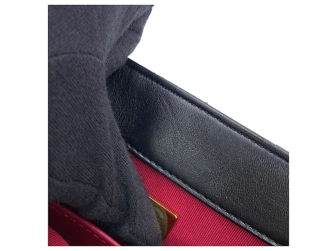 Borsa a tracolla con catena Chanel in lambskin nero - vista 11
