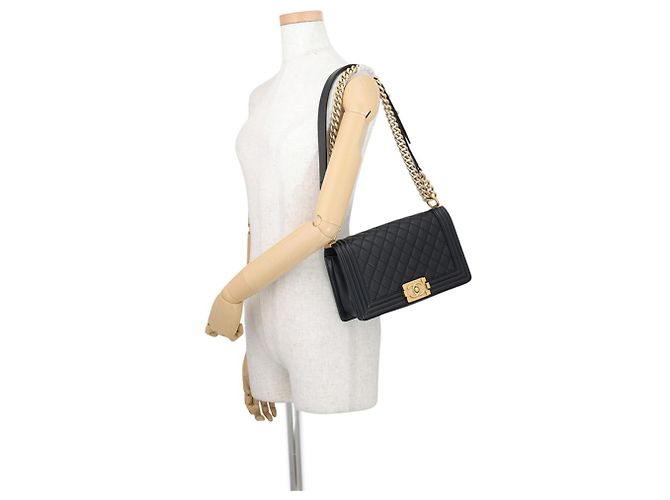Chanel Boy Medium Chain Schultertasche - Ansicht 4
