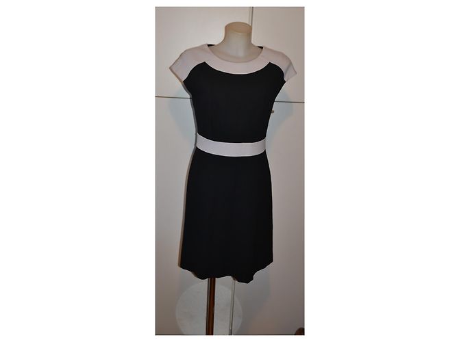 Escada Bicolour Kleid Schwarz-Weiß aus Viskose - Ansicht 2