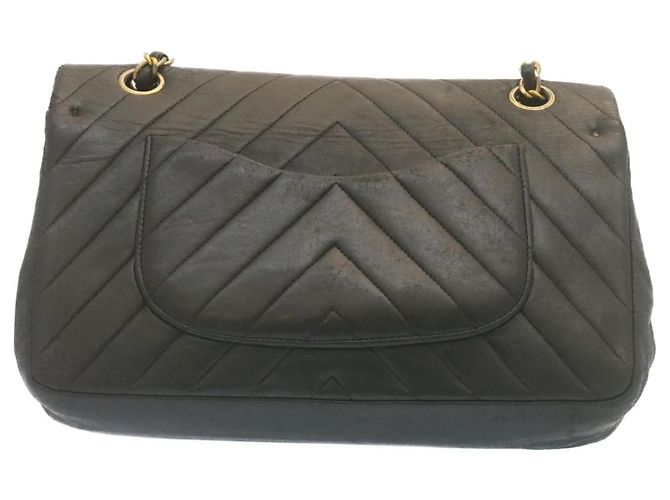 Chanel Vintage Classic Double Flap Chevron Lambskin Medium - vista 2