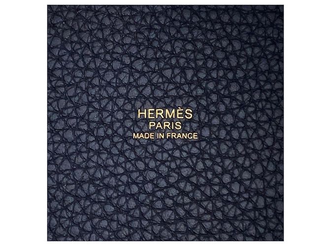 Hermès Hermes Picotin Lock PM Handbag - view 11