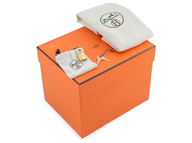 Hermès Hermes Picotin Lock PM Handbag - view 12