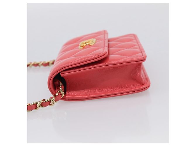 Chanel Wallet on Chain aus gestepptem Lammleder mit texturiertem CC - Ansicht 3