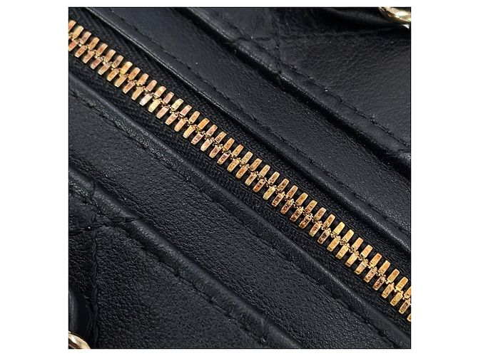Borsa a tracolla Chanel Matelassé con catena - vista 10