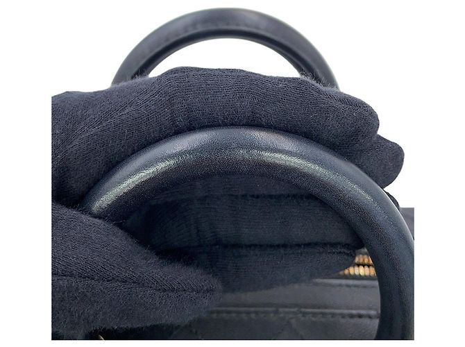 Borsa a tracolla Chanel Matelassé con catena - vista 13