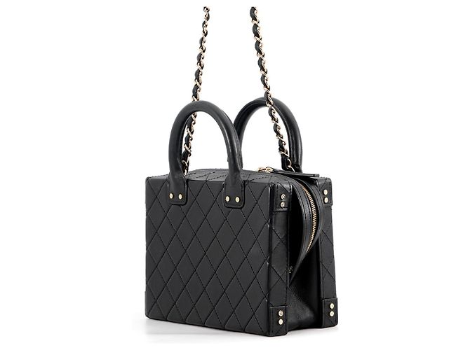 Borsa a tracolla Chanel Matelassé con catena - vista 2