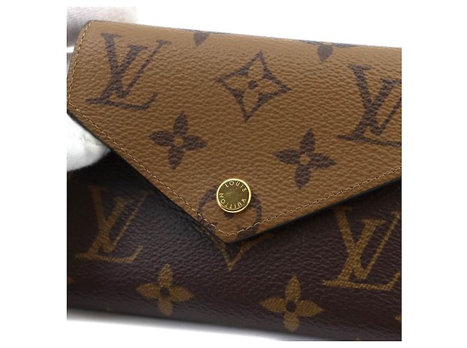 Louis Vuitton Monogram Reverse Portefeuille Victorine Tri-fold Wallet - vista 10