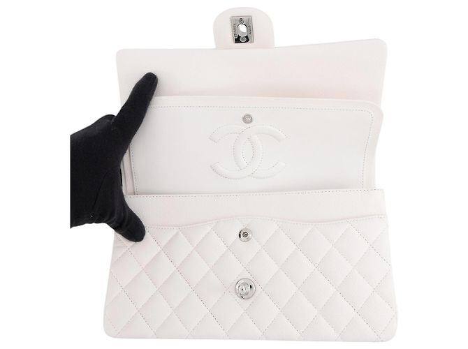 Borsa a tracolla con catena Chanel in White - vista 6