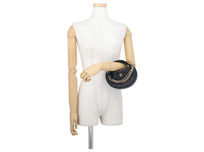 Borsa Chanel Mini Matelassé Caviar Skin - vista 4