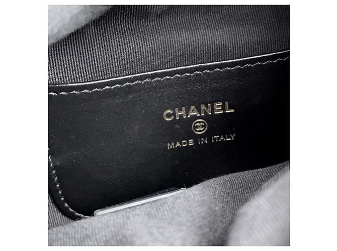Borsa Chanel Mini Matelassé Caviar Skin - vista 7