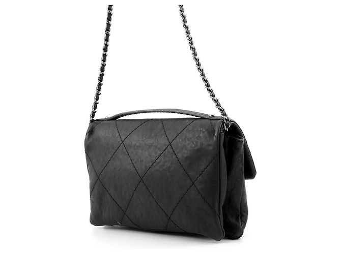Borsa a tracolla Chanel Matelassé con catena - vista 2