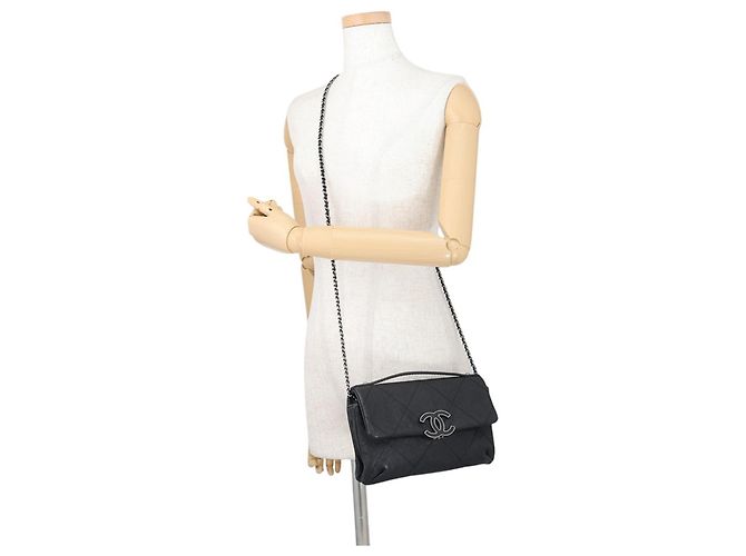 Borsa a tracolla Chanel Matelassé con catena - vista 5