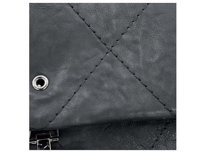 Borsa a tracolla Chanel Matelassé con catena - vista 7