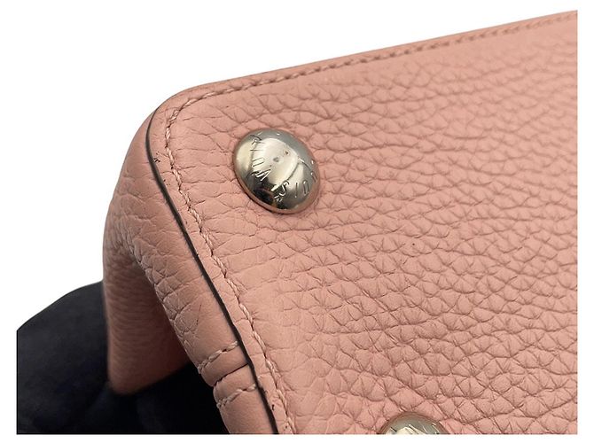 Borsa Louis Vuitton Capucines BB - vista 10