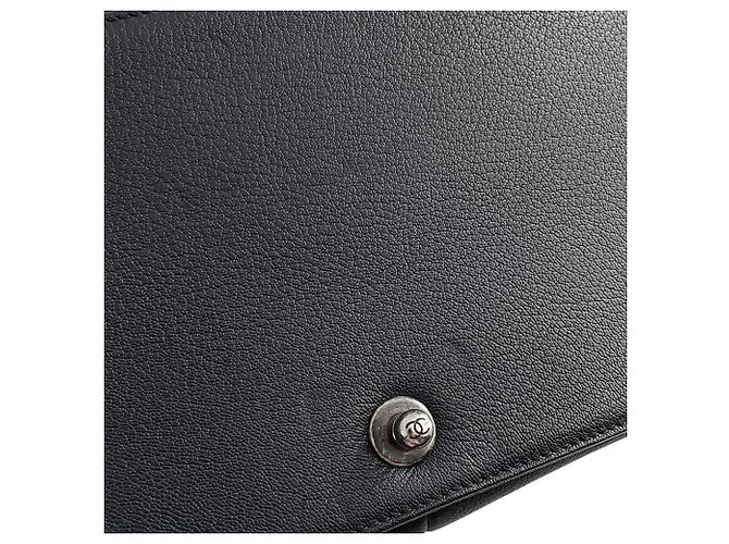 Borsa a tracolla Chanel Matelassé Black Chain - vista 7