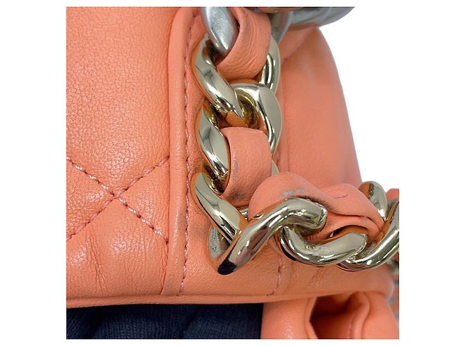 Borsa a tracolla Chanel Matelasse con catena in rosa salmone - vista 14