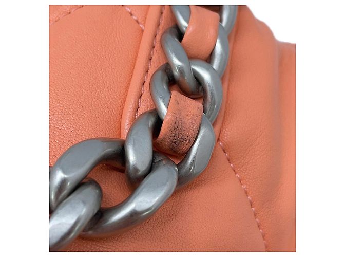 Borsa a tracolla Chanel Matelasse con catena in rosa salmone - vista 15
