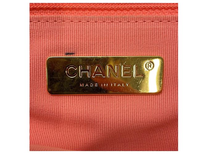Borsa a tracolla Chanel Matelasse con catena in rosa salmone - vista 18