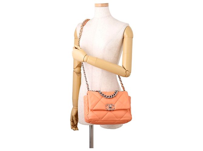 Borsa a tracolla Chanel Matelasse con catena in rosa salmone - vista 5