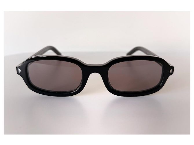 Prada PR D06S Rectangular Sunglasses Black - view 2