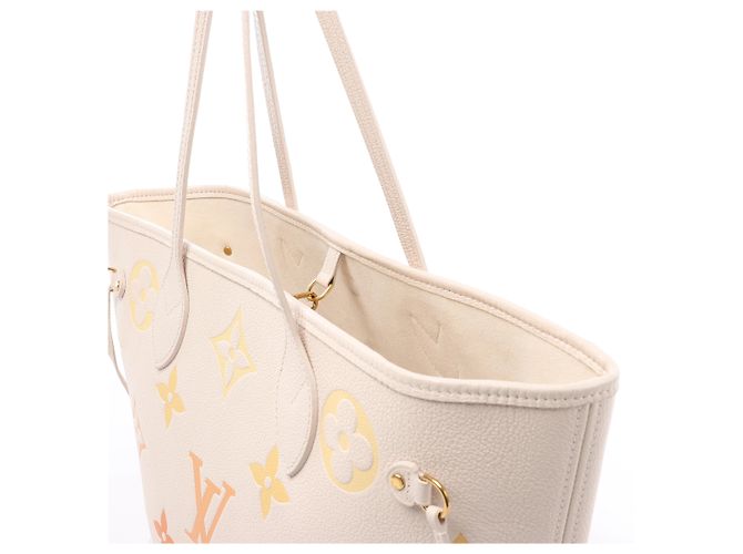 Borsa a tracolla Louis Vuitton Neverfull MM Monogram Empreinte Gradient in Beige M46516 - vista 5