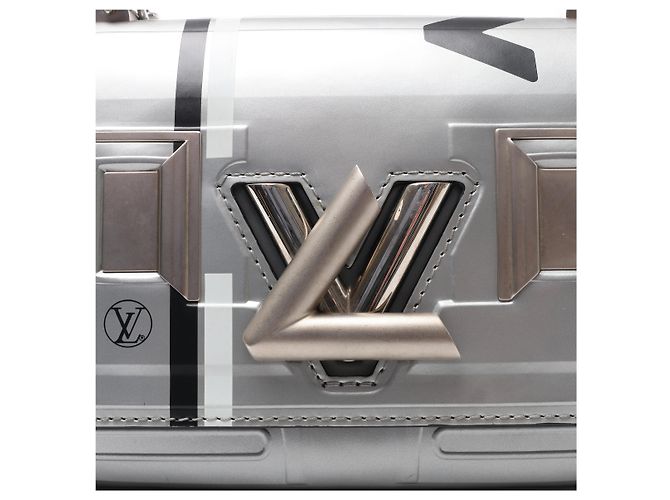 Borsa a tracolla Louis Vuitton Twist PM Spaces Collection in Argento - vista 16